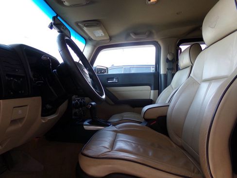 Used 2008 HUMMER H3 Alpha image 17