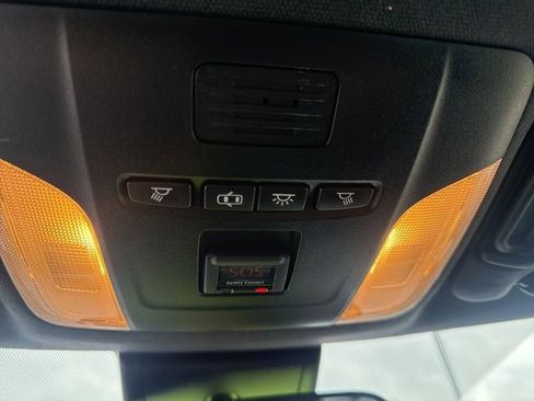 Used 2019 Toyota Corolla SE image 31