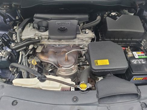 Used 2014 Toyota Camry LE FWD image 30