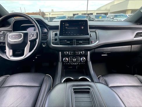 Certified 2024 GMC Yukon SLT image 16