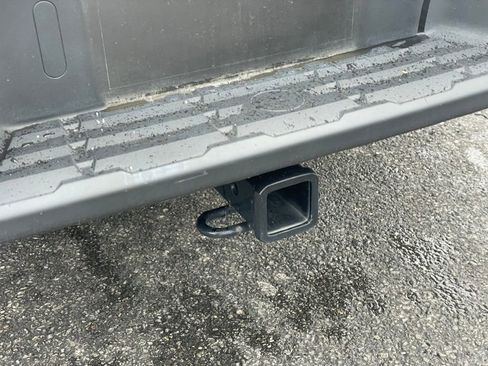 Certified 2022 Nissan Frontier SV image 31