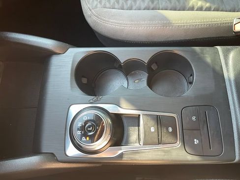 Used 2020 Ford Escape SE FWD image 22