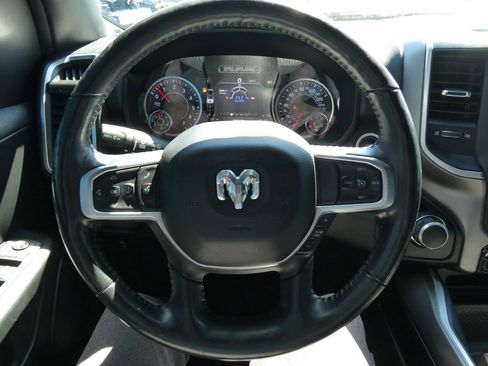 Used 2020 RAM 1500 Big Horn image 32