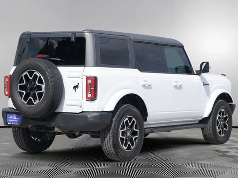 Used 2023 Ford Bronco Outer Banks AWD/4WD image 5