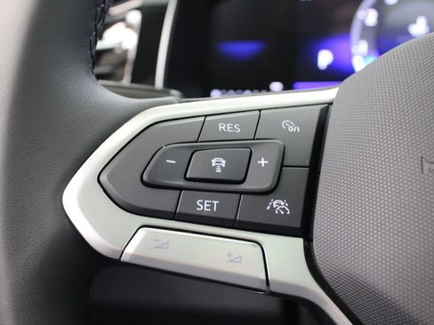 New 2026 Volkswagen Jetta SE FWD image 25