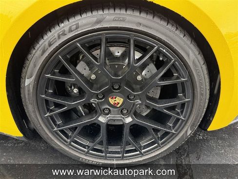 Used 2023 Porsche 911 Carrera GTS RWD image 16