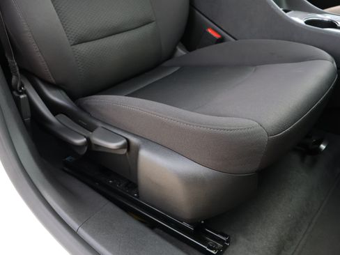 Used 2024 Chevrolet Malibu LT FWD image 12