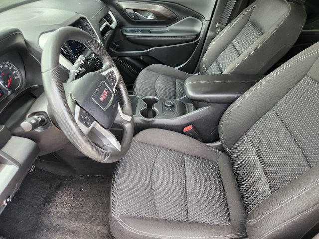 Used 2024 GMC Terrain SLE AWD/4WD image 12