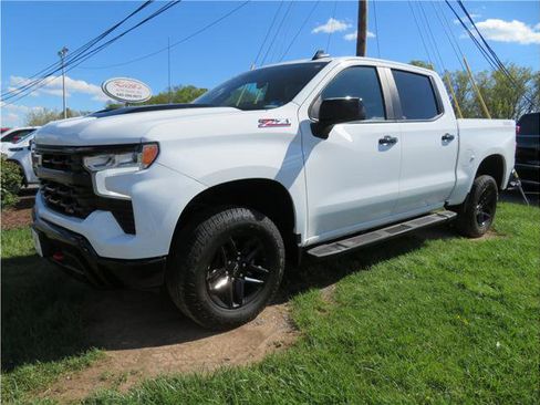 Used 2024 Chevrolet Silverado 1500 LT Trail Boss w/ Protection Package image 1