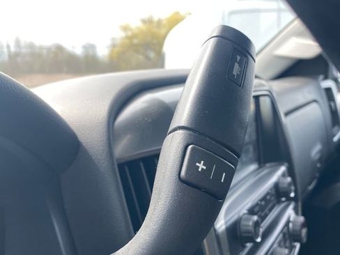 Used 2019 Chevrolet Silverado 1500 LT w/ All Star Edition AWD/4WD image 23