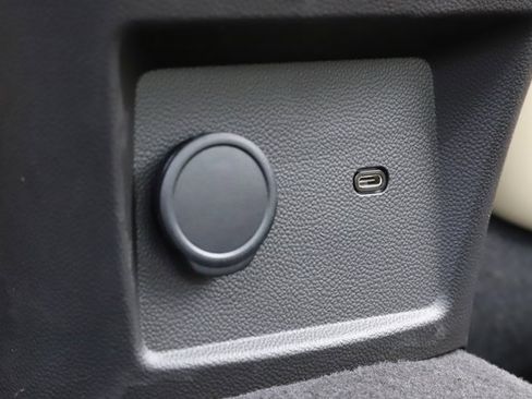 Used 2025 Cadillac CT5 Premium Luxury w/ Technology Package image 19