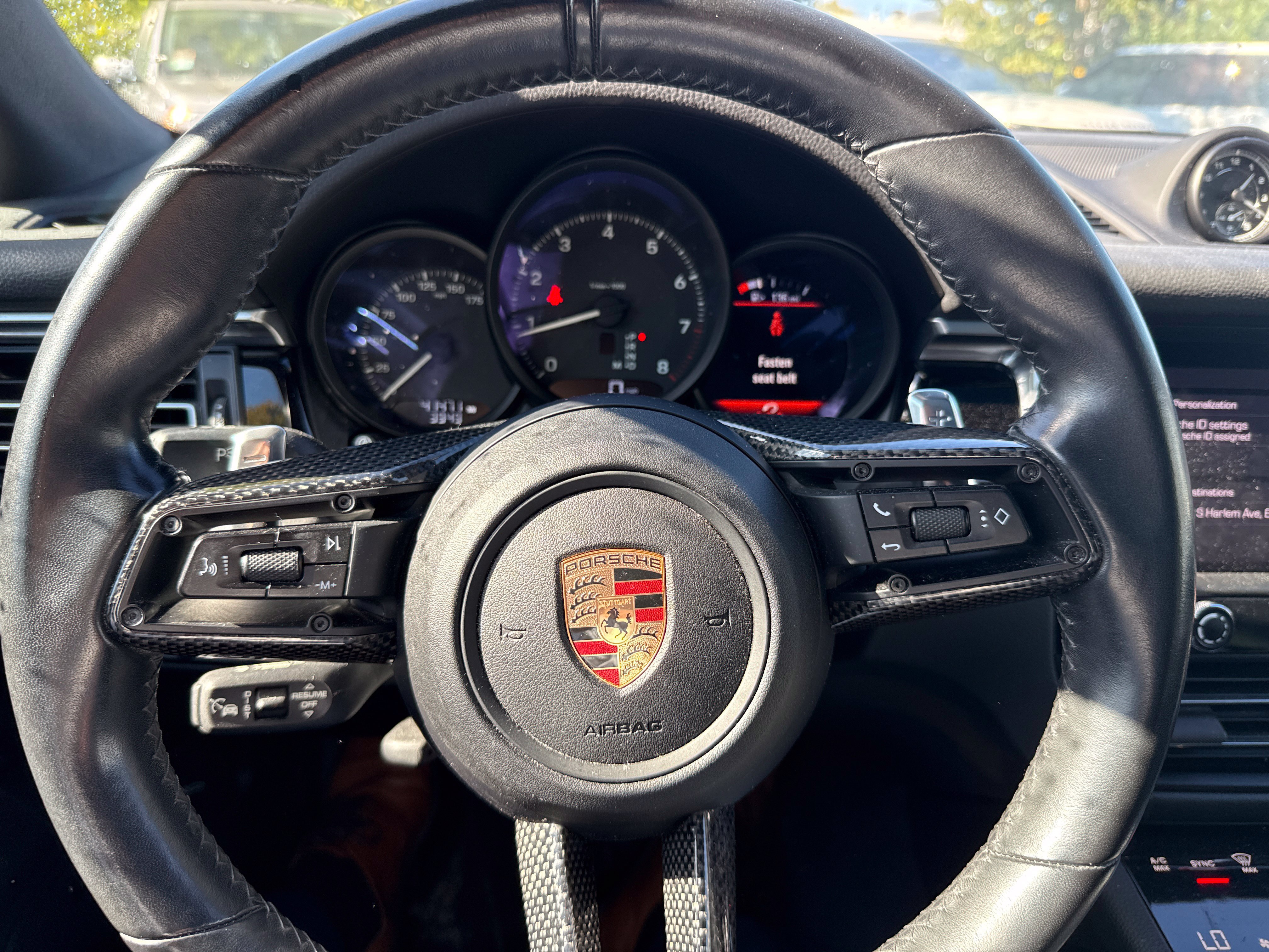 Used 2024 Porsche Macan AWD/4WD image 13
