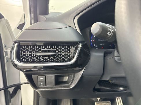 Certified 2025 Acura ADX A-Spec AWD/4WD image 16