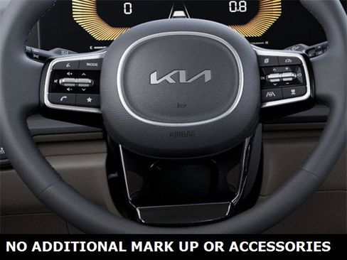 New 2026 Kia Carnival EX image 22