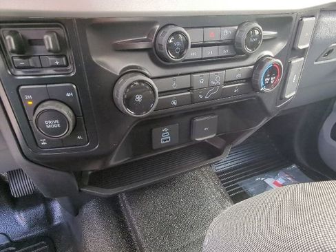 New 2026 Ford F250 4x4 Crew Cab Super Duty image 16