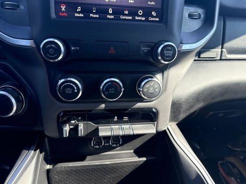 Used 2020 RAM 1500 Big Horn image 15