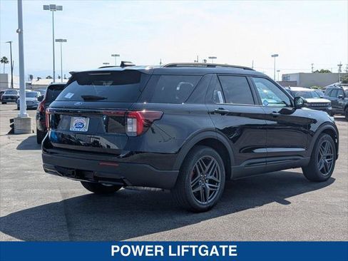 New 2026 Ford Explorer ST-Line image 5
