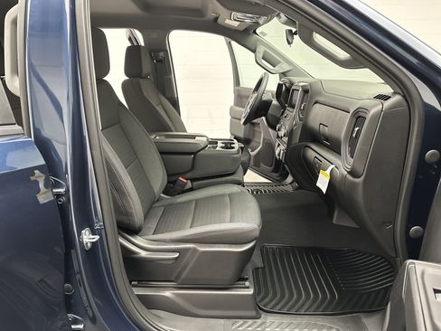 Used 2022 Chevrolet Silverado 1500 Custom w/ LPO, Dark Essentials Package AWD/4WD image 23