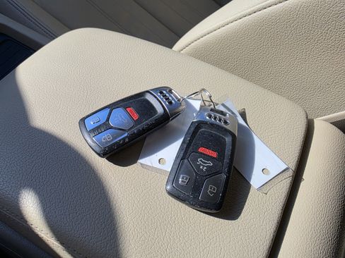 Used 2019 Audi Q5 2.0T Premium Plus w/ Premium Plus Package image 36