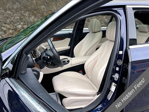 Used 2017 Mercedes-Benz E 400 4MATIC Wagon image 22