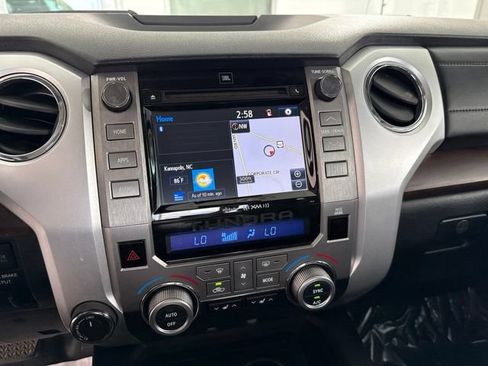 Used 2018 Toyota Tundra Limited w/ Limited Premium Package AWD/4WD image 22