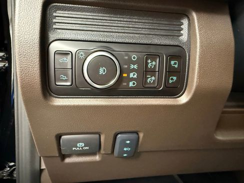 New 2026 Ford F250 King Ranch w/ Chrome Package image 17