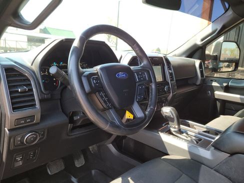 Used 2019 Ford F150 XLT w/ Equipment Group 302A Luxury image 9