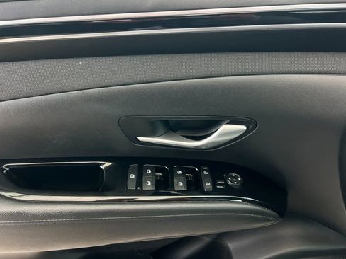 Used 2023 Hyundai Santa Cruz Limited image 13