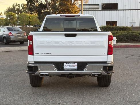 Used 2022 Chevrolet Silverado 1500 LT image 5