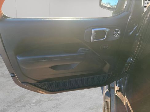 Used 2020 Jeep Gladiator Sport w/ Quick Order Package 23S image 22
