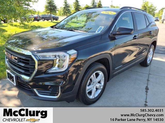 Used 2024 GMC Terrain SLE w/ Driver Convenience Package AWD/4WD image 1