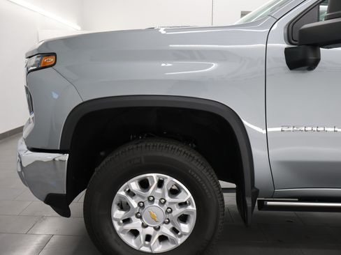 Used 2024 Chevrolet Silverado 2500 LTZ w/ LTZ Premium Package AWD/4WD image 31