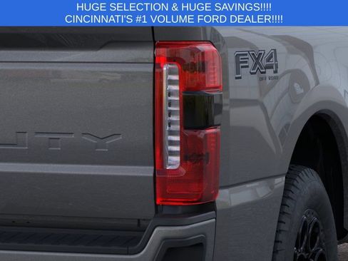 New 2026 Ford F250 XLT w/ XLT Premium Package AWD/4WD image 21