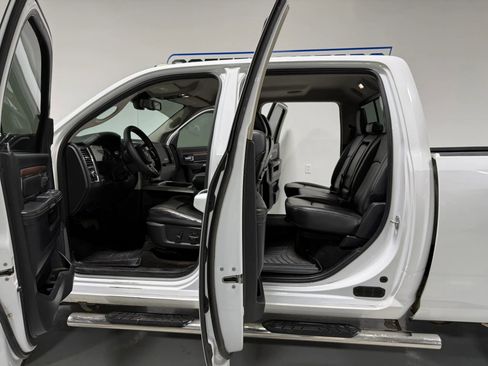 Used 2016 RAM 2500 Laramie w/ Protection Group image 14