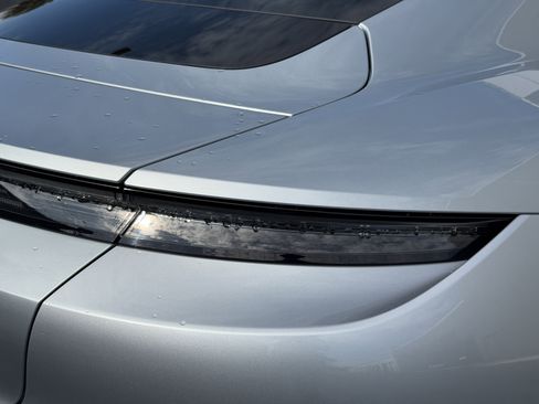 Certified 2020 Porsche Taycan 4S image 14