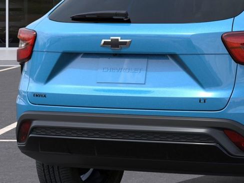 New 2026 Chevrolet Trax LT FWD image 14