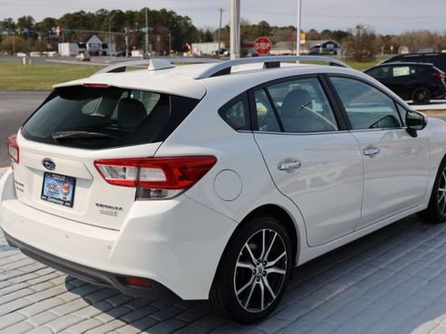 Used 2017 Subaru Impreza 2.0i Limited w/ Moonroof/BSD & Rcta/Eyesight image 5