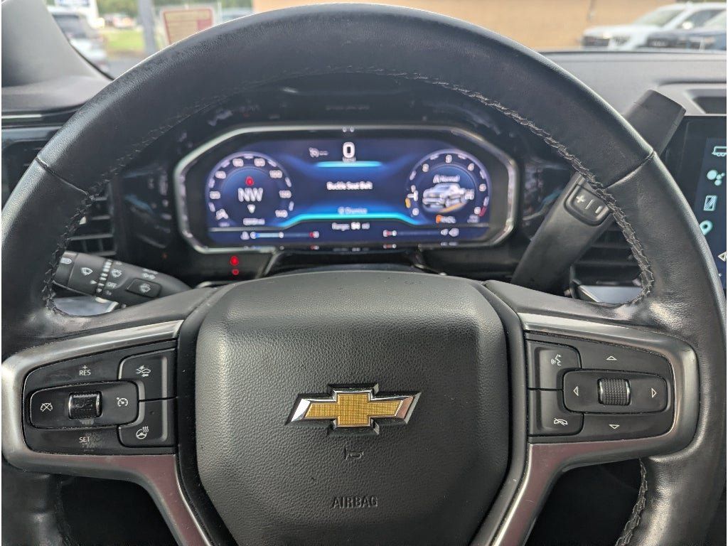 Used 2024 Chevrolet Silverado 1500 LT AWD/4WD image 17