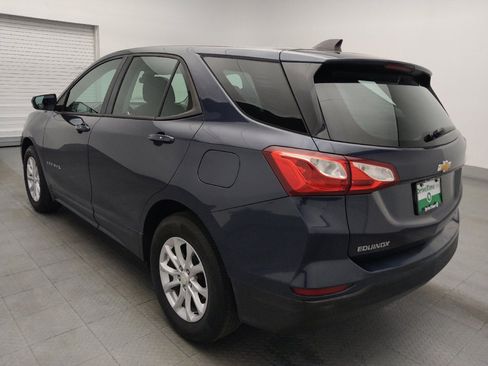 Used 2019 Chevrolet Equinox LS FWD image 5