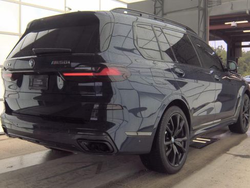 Used 2020 BMW X7 M50i w/ Dynamic Handling Package AWD/4WD image 4