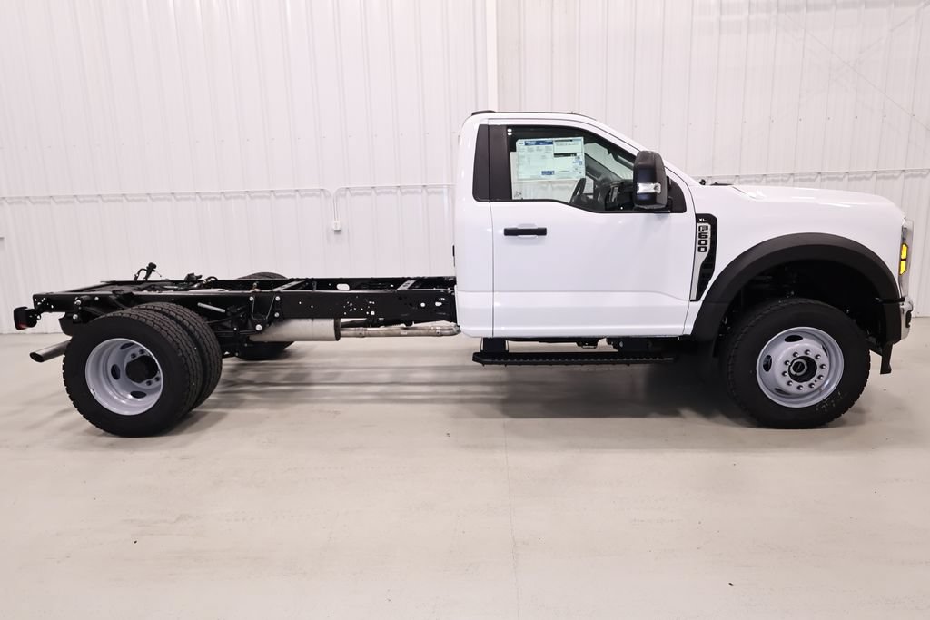 New 2026 Ford F600 4x4 Regular Cab Super Duty w/ XL Chrome Package image 2