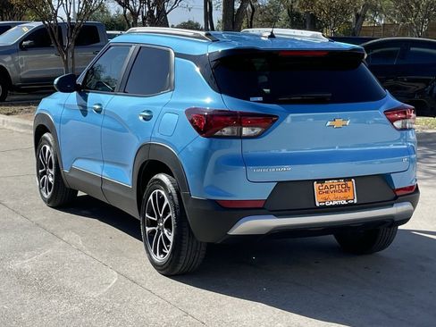 Used 2025 Chevrolet TrailBlazer LT image 4