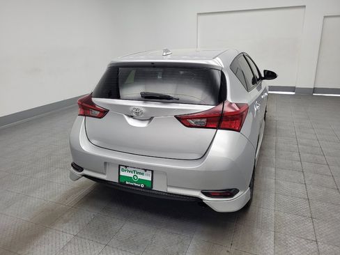 Used 2018 Toyota Corolla iM FWD image 7