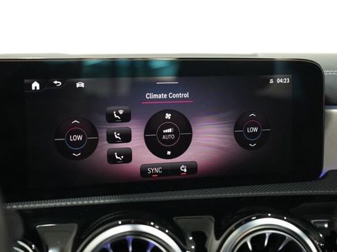 Used 2025 Mercedes-Benz CLA 250 image 28