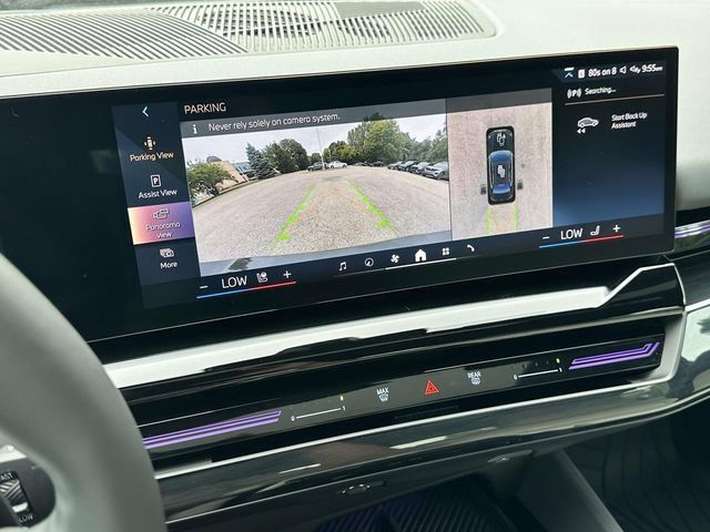 Used 2024 BMW 530i xDrive w/ Premium Package AWD/4WD image 33