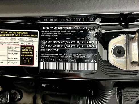 Certified 2025 Mercedes-Benz GLS 450 4MATIC image 36