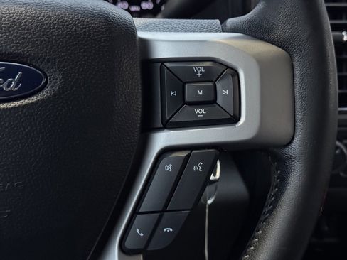 Used 2017 Ford F250 XLT w/ XLT Premium Package image 27