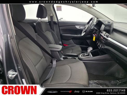 Used 2024 Kia Forte LXS image 10