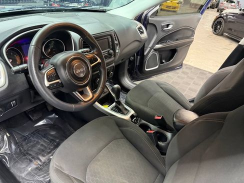 Used 2018 Jeep Compass Sport FWD image 31