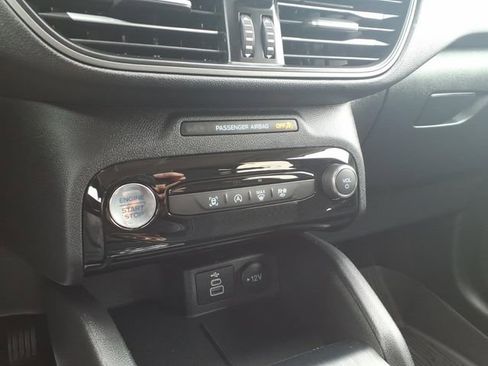 Certified 2025 Ford Escape Active w/ Tech Pack #1 AWD/4WD image 19